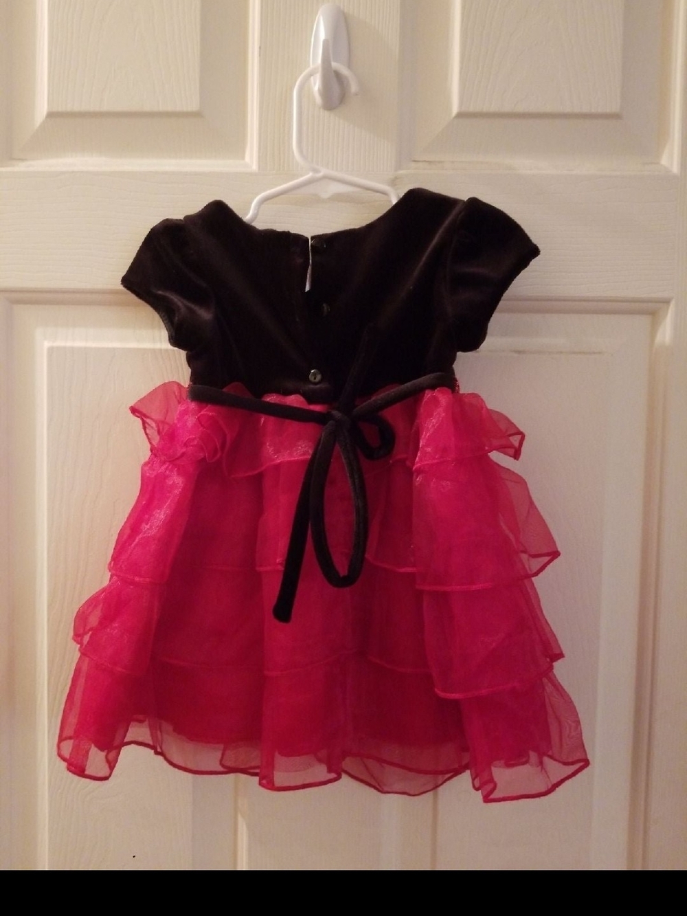 Youngland Black and Hot Pink Layered Bow Party Dress - Picture 2 of 6